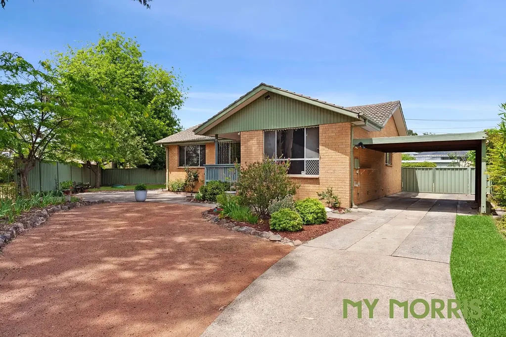 17 McLeod Place, Kambah, ACT 2902