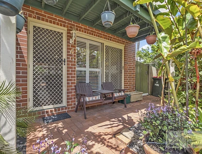 4/12 Rogers Street, West End, QLD 4101, 3房, 2浴, Townhouse