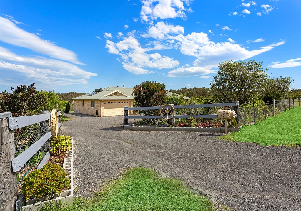206 Stringybark Road, Nowra Hill, NSW 2540