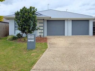 Flinders View 4房 双收入住宅 3卧主套 1卧精装 低维护庭院 便捷社区 交通畅达 Dual Occupancy Opportunity