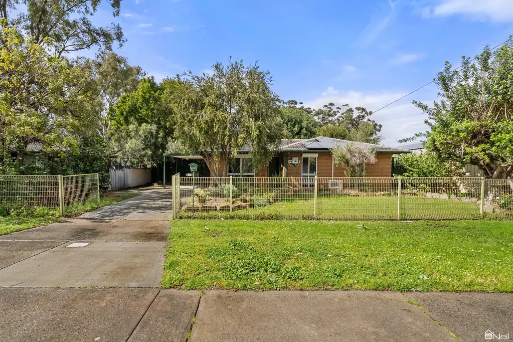 36 Gribble Avenue, Armadale, WA 6112