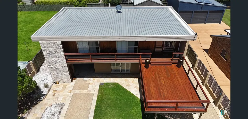 Bargara 4房  SAVVY INVESTOR ALERT -$945PW DUAL INCOME- BEACHSIDE, SHOPPING 3 MINUTES!