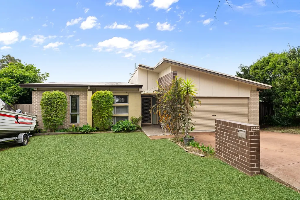 2B Nicole Close, Watanobbi, NSW 2259