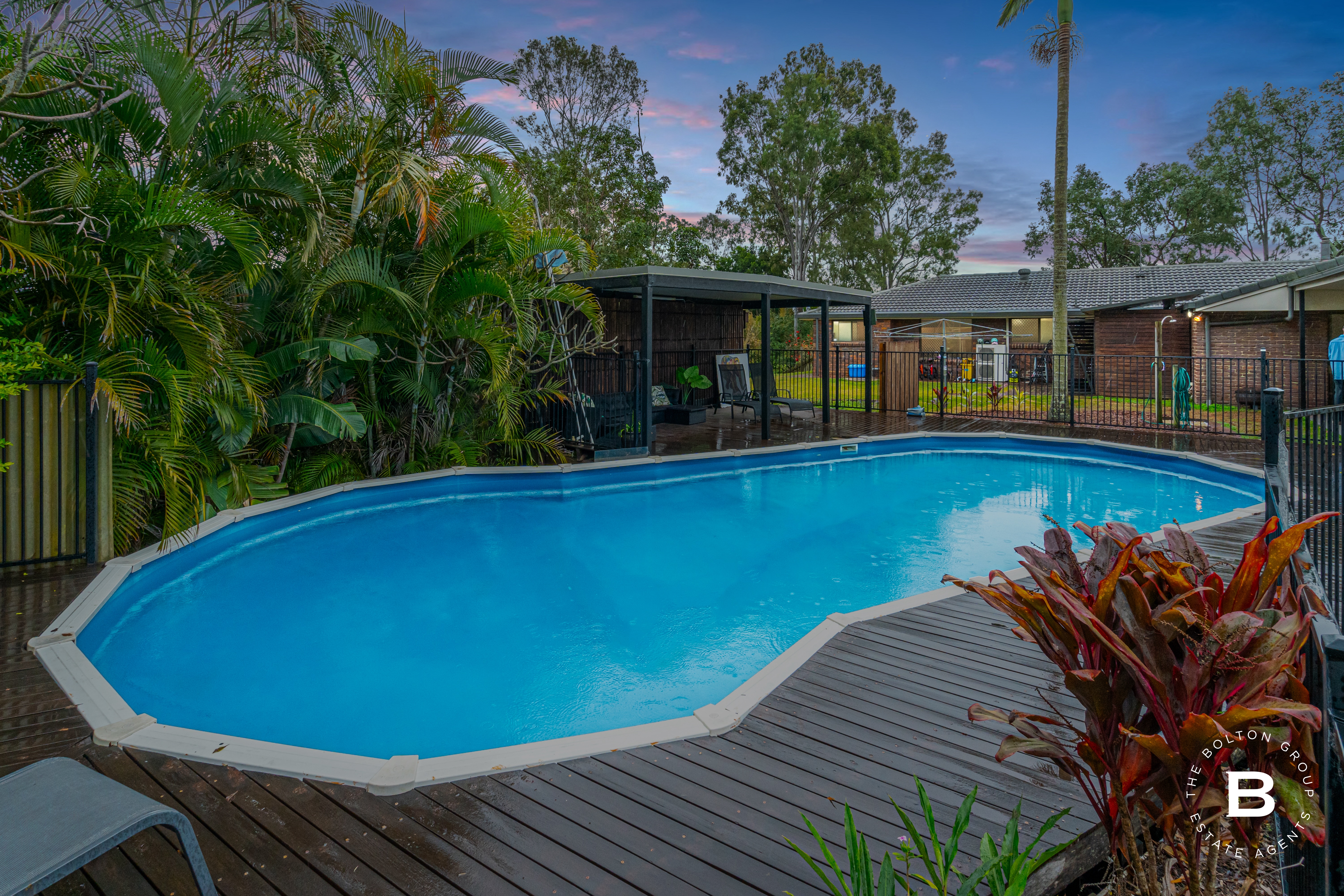 70-72 HALLETTS RD, REDBANK PLAINS QLD 4301, 0 habitaciones, 0 baños, House