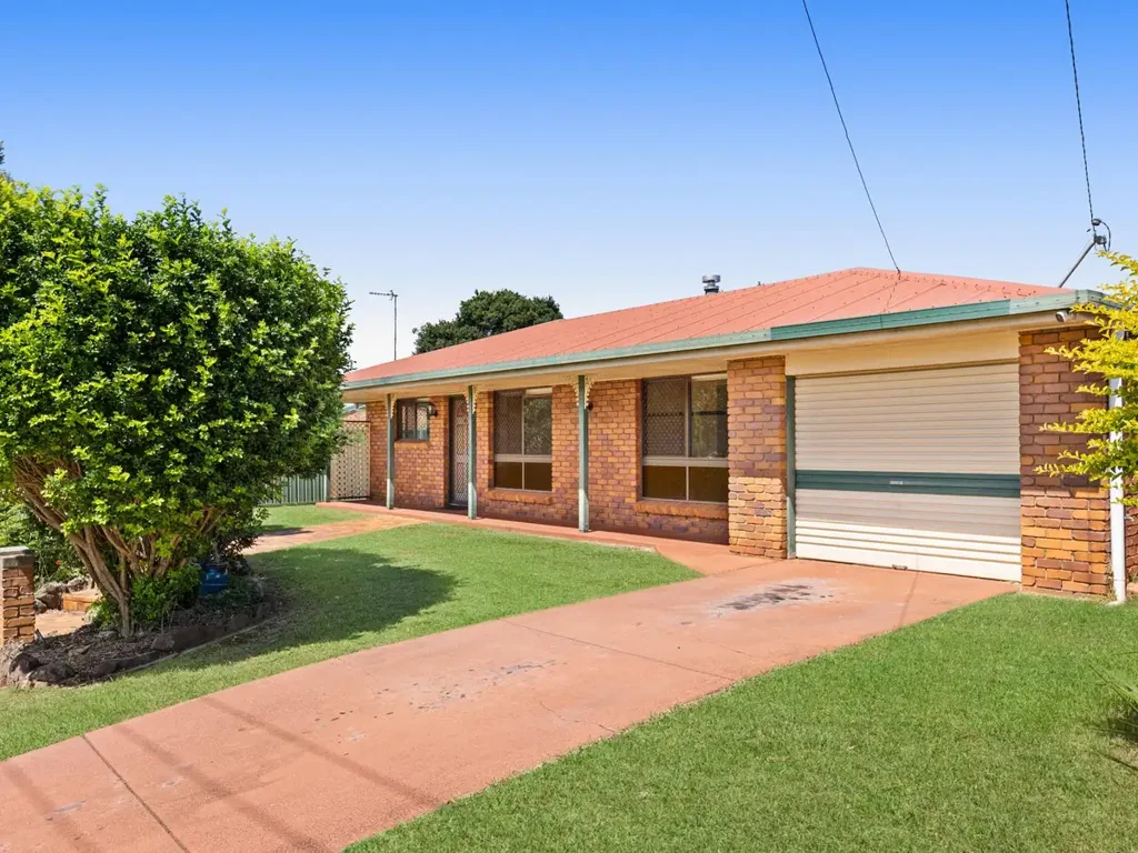 16 Marwedel Street, Kearneys Spring, QLD 4350
