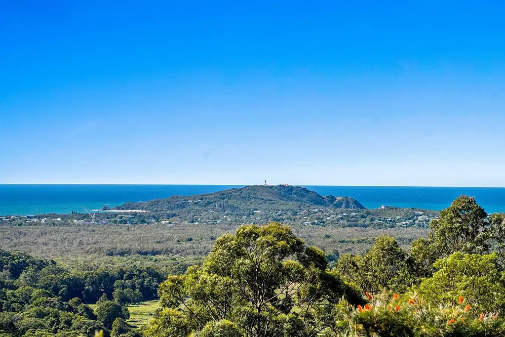 352 Bangalow Road, Hayters Hill, NSW 2481