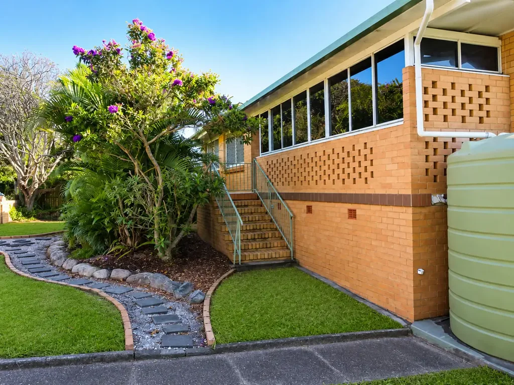 Spacious 3-Bedroom Home in Northgate!