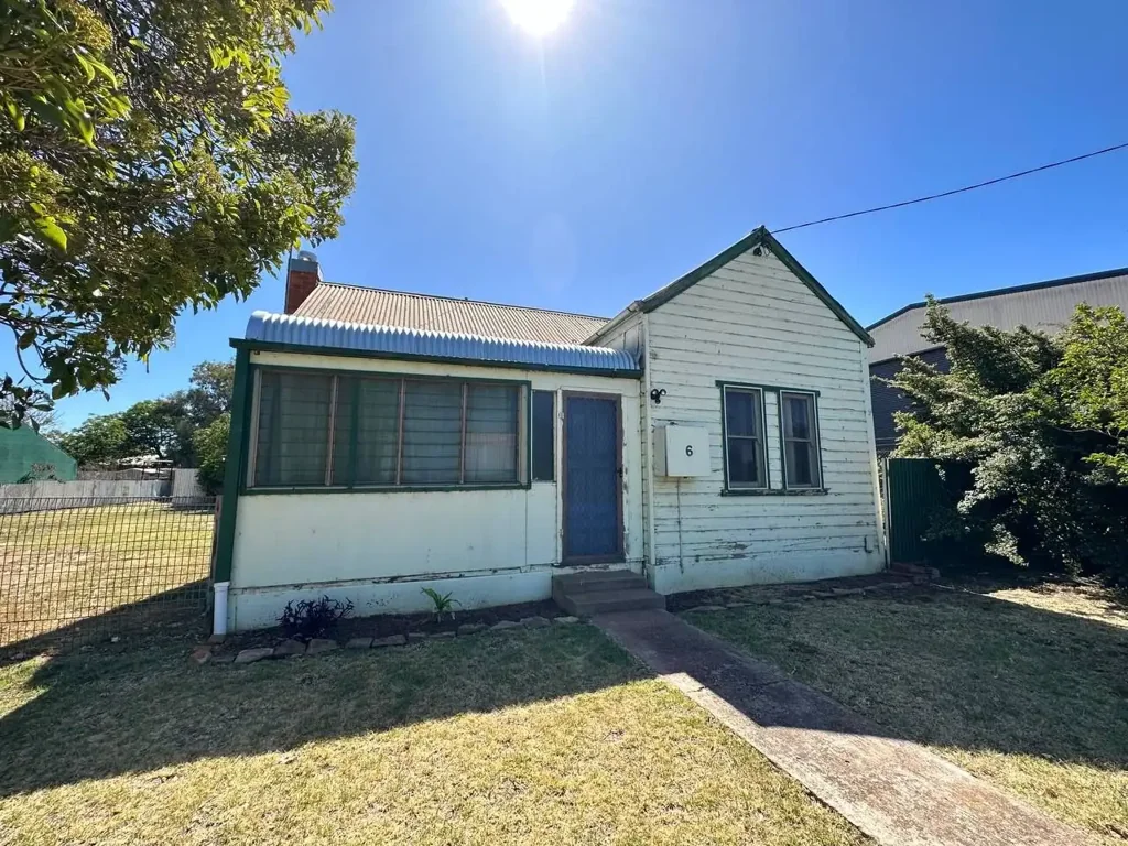6 Hay Street, Condobolin, NSW 2877