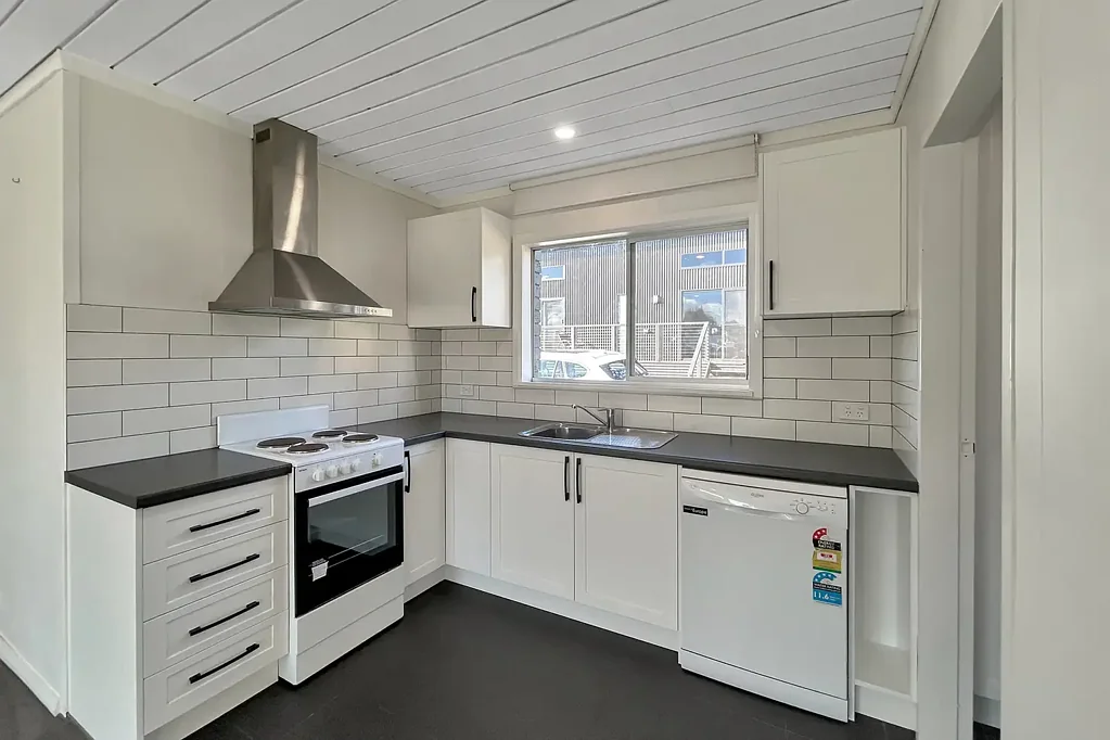 Freshly Updated 3-Bedroom Home in Picturesque Berridale