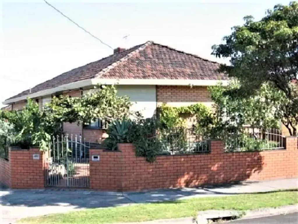 Springvale 3ห้องนอน Corner Allotment