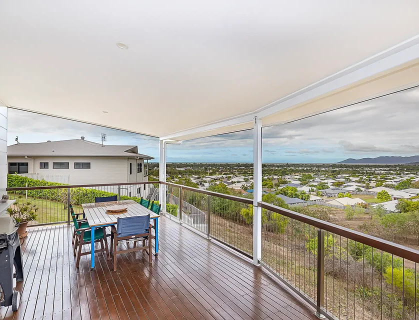 9 Harrier Court, Bushland Beach, Townsville, 5 कमरे, 3 बाथरूम, House