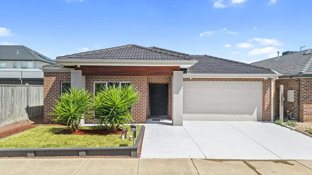 3 Bangalore Way, Mickleham, VIC 3064