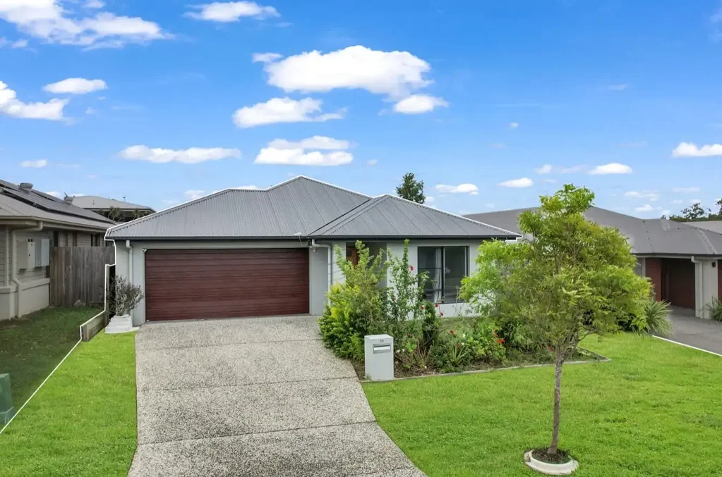 **APPLY NOW for PRE-APPROVAL*
Modern Comfort in a Prime Coomera Location
