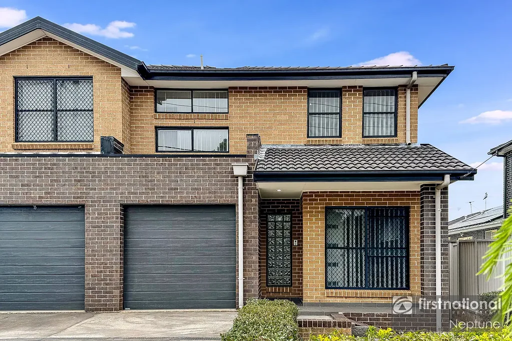 21B Tungarra Road, Girraween, NSW 2145