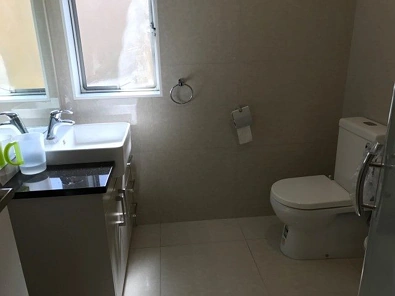 Albany, 5 bedrooms Big House