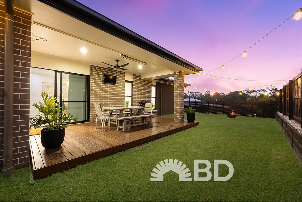 Narangba 4कमरा Designed for Living, Built for Entertaining - Narangba Gem