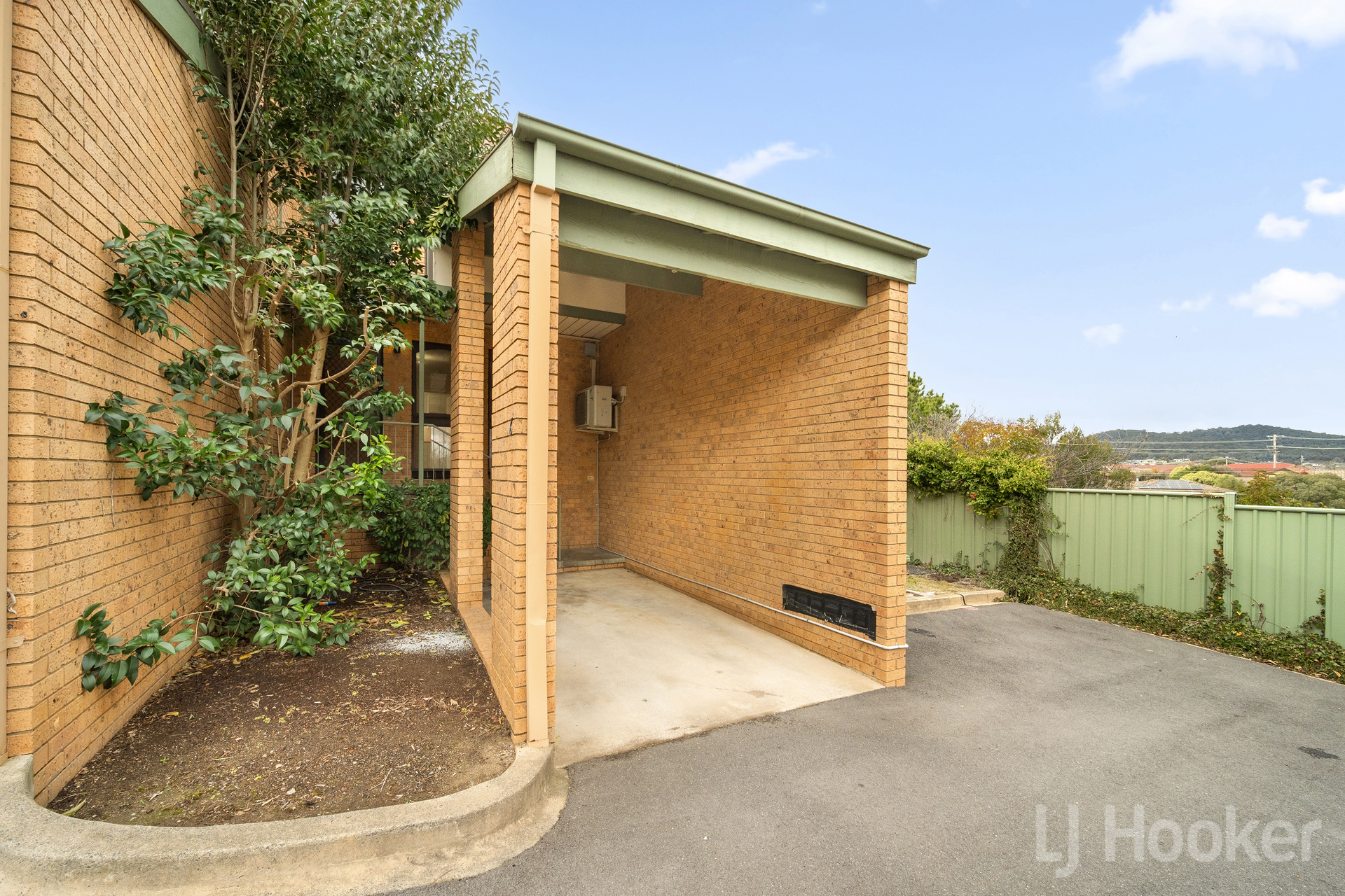 UNIT 6 8 NIMMITABEL ST, QUEANBEYAN WEST NSW 2620, 0 Bedrooms, 0 Bathrooms, Townhouse