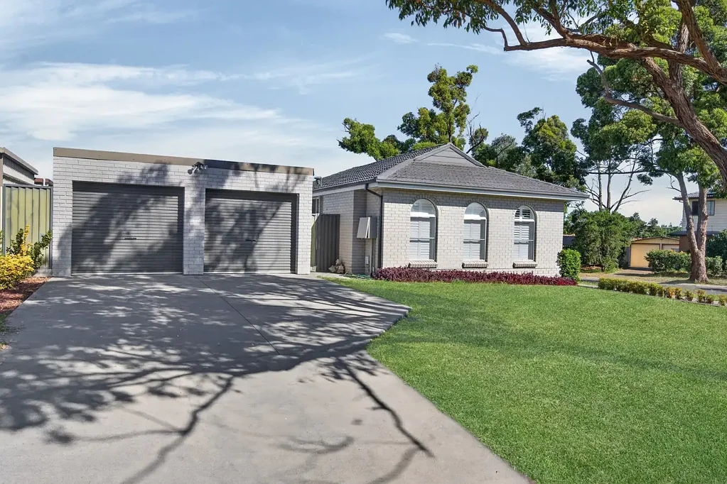 86 Melville Road, St Clair, NSW 2759