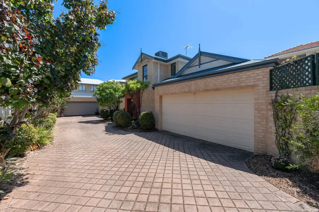 2/25 Hillside Crescent, Maylands, WA 6051