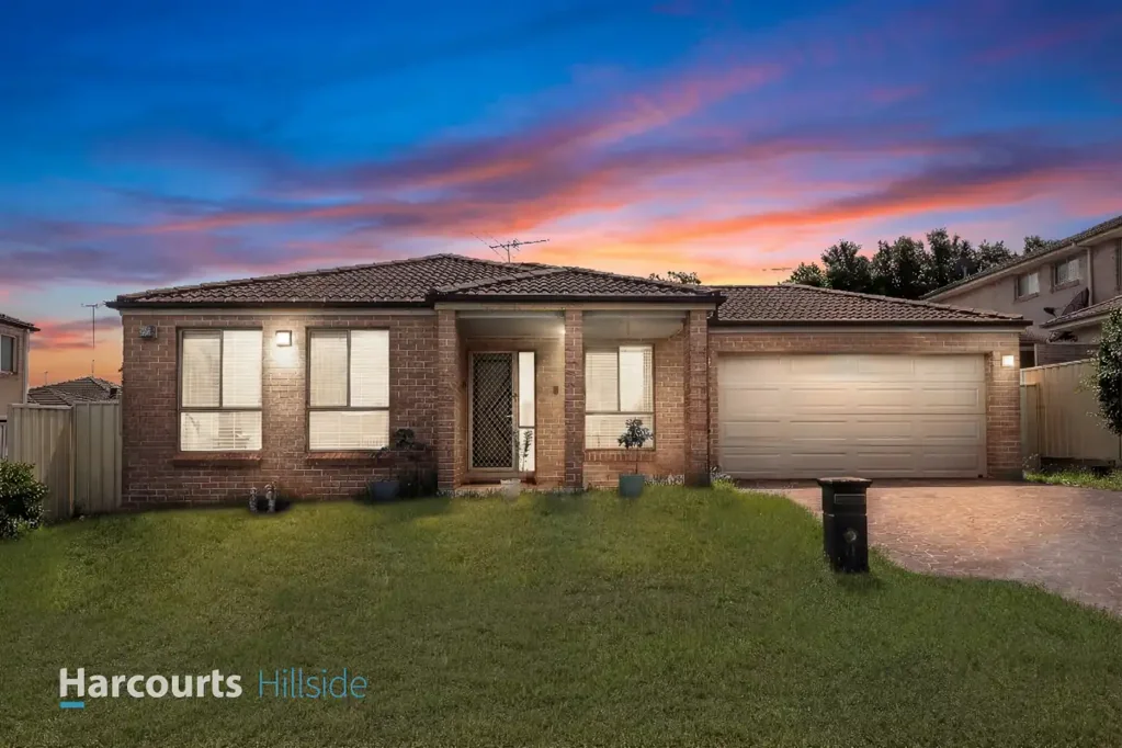 Kellyville Ridge 4房 宁静cul-de-sac 4卧3卫 主卧套间 翻新厨房 不锈钢电器 大型遮盖 pergola 私人后院 便利交通 优质学校 近购物中心 Family-Friendly Living in a Peaceful Cul-de-Sac