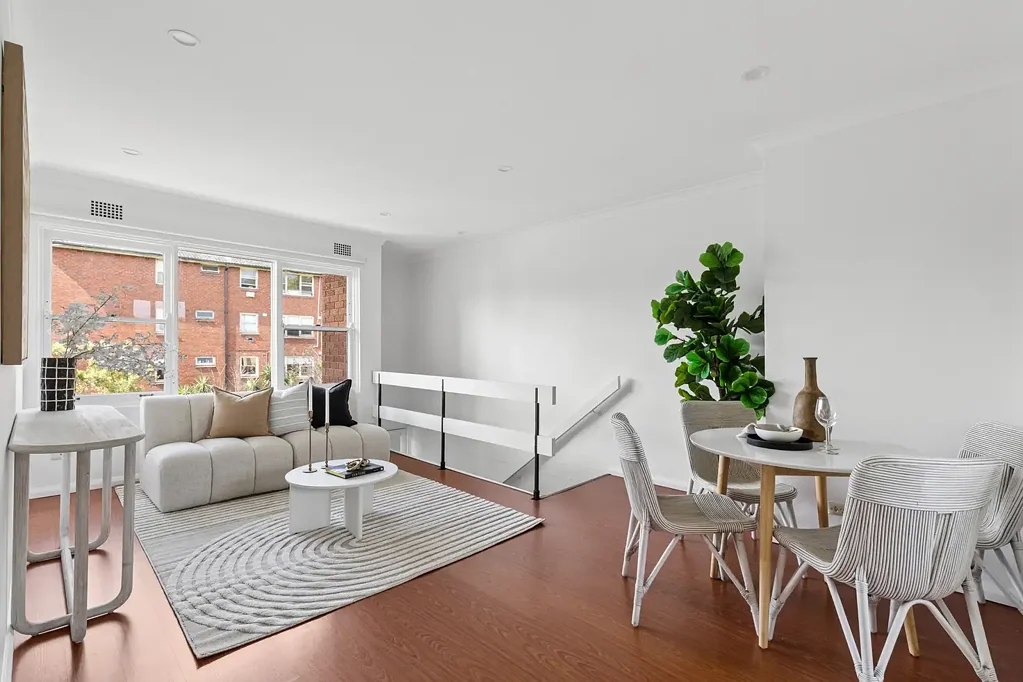 Ashfield 2બેડરૂમ Refreshed & Light Filled Apartment