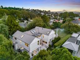142 St Andrews Road, Epsom