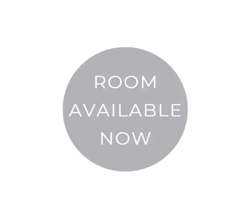 ROOM AVAILABLE NOW