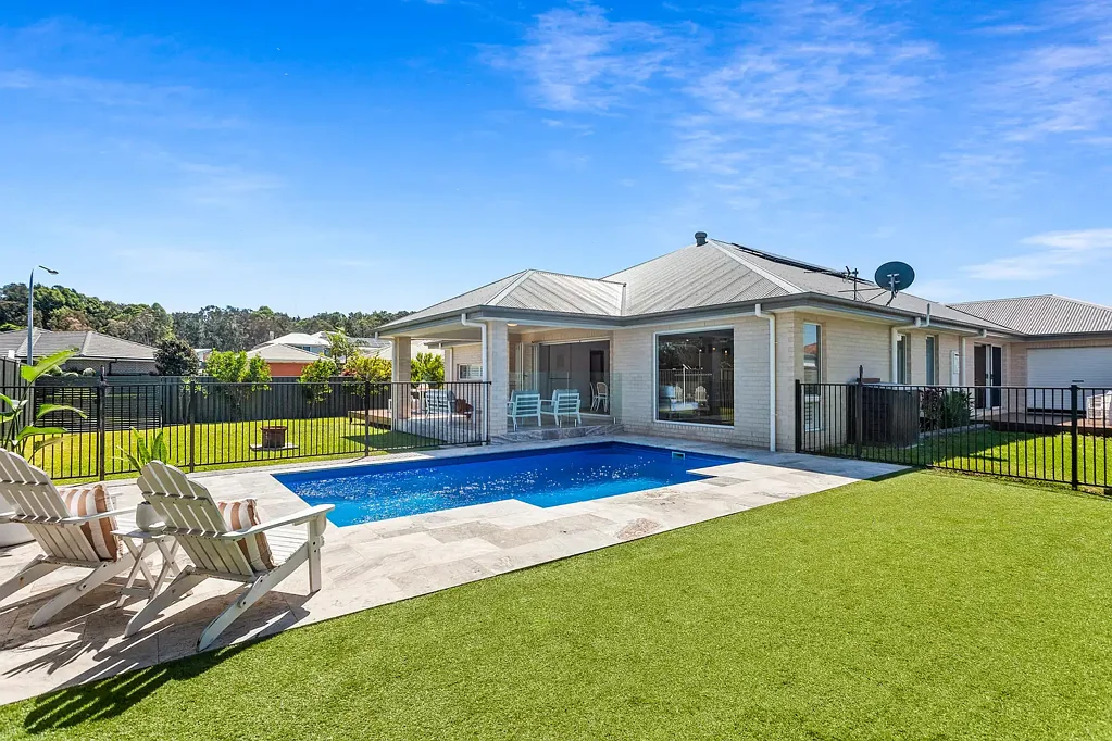 51 Boronia Avenue, Windang, NSW 2528