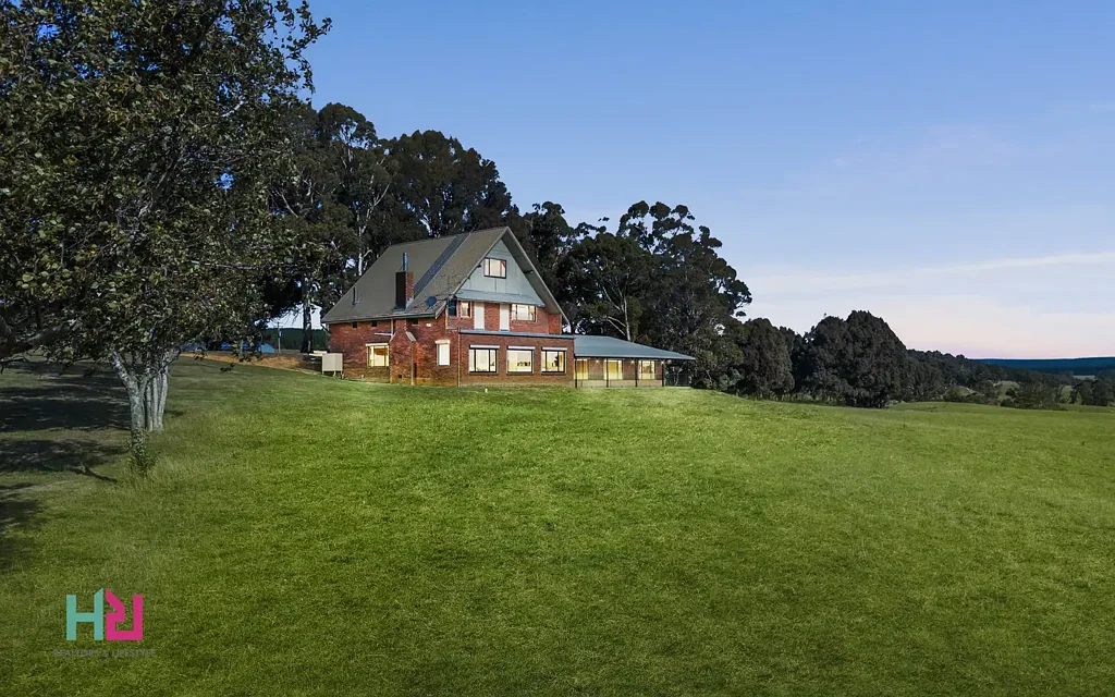 Mozart GLEN ALICE — A Landmark Rural Holding of Scale, History & Opportunity