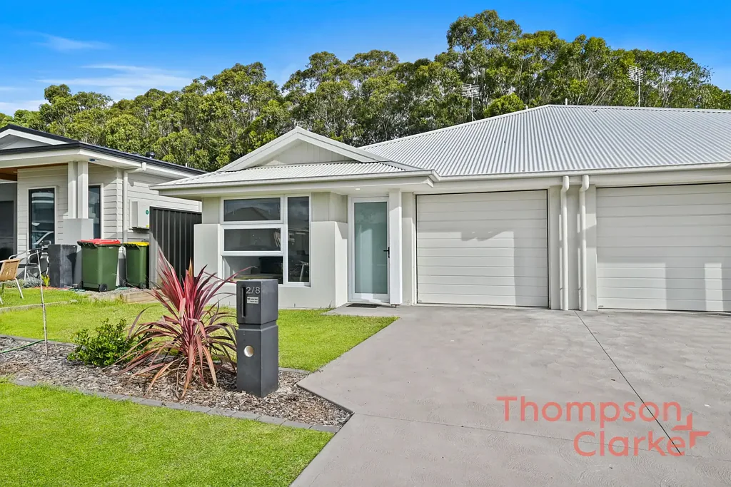 2/8 Guardsman Grove, Lochinvar, NSW 2321