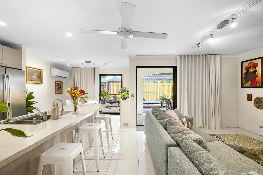 51/1 Poinsettia Court, Mooloolaba, QLD 4557