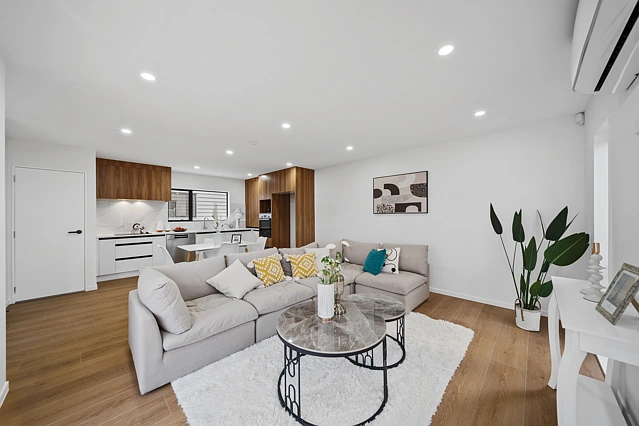6/9 Wilson Place, Papakura