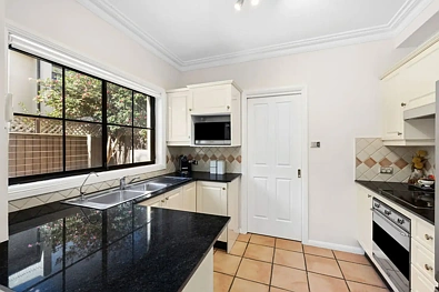 2F/27-31 William Street, Botany, NSW 2019, 3 Bedrooms, 2 Bathrooms, Townhouse
