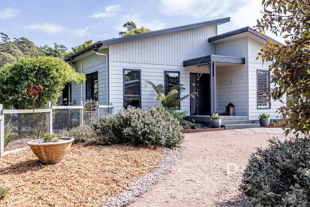9 Penzance Place, Acacia Hills, TAS 7306