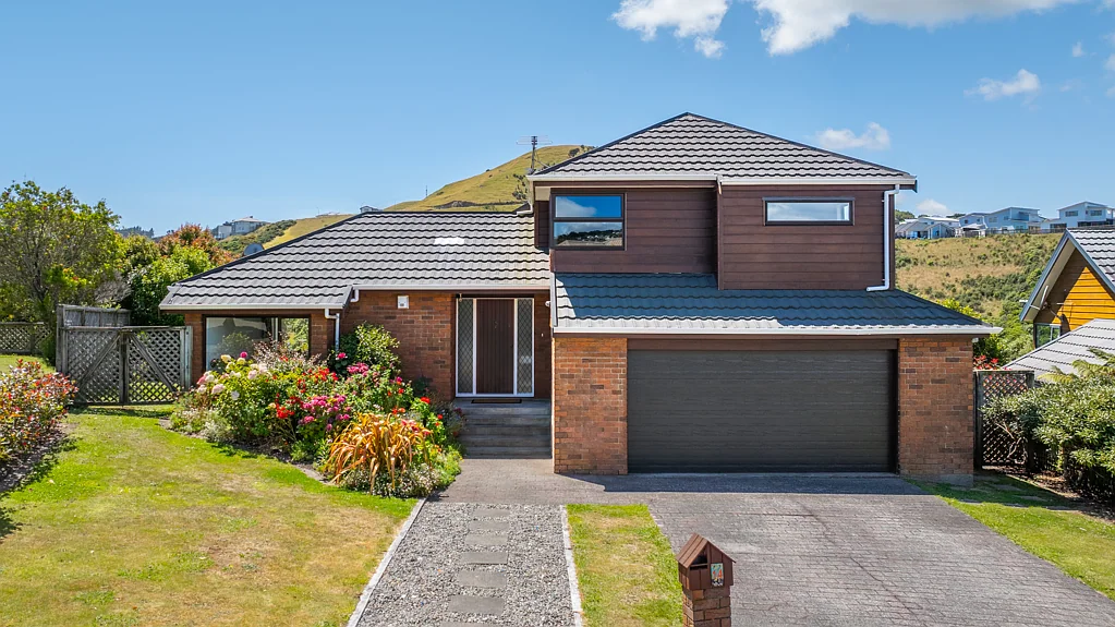 14 Aintree Grove, Churton Park, Wellington