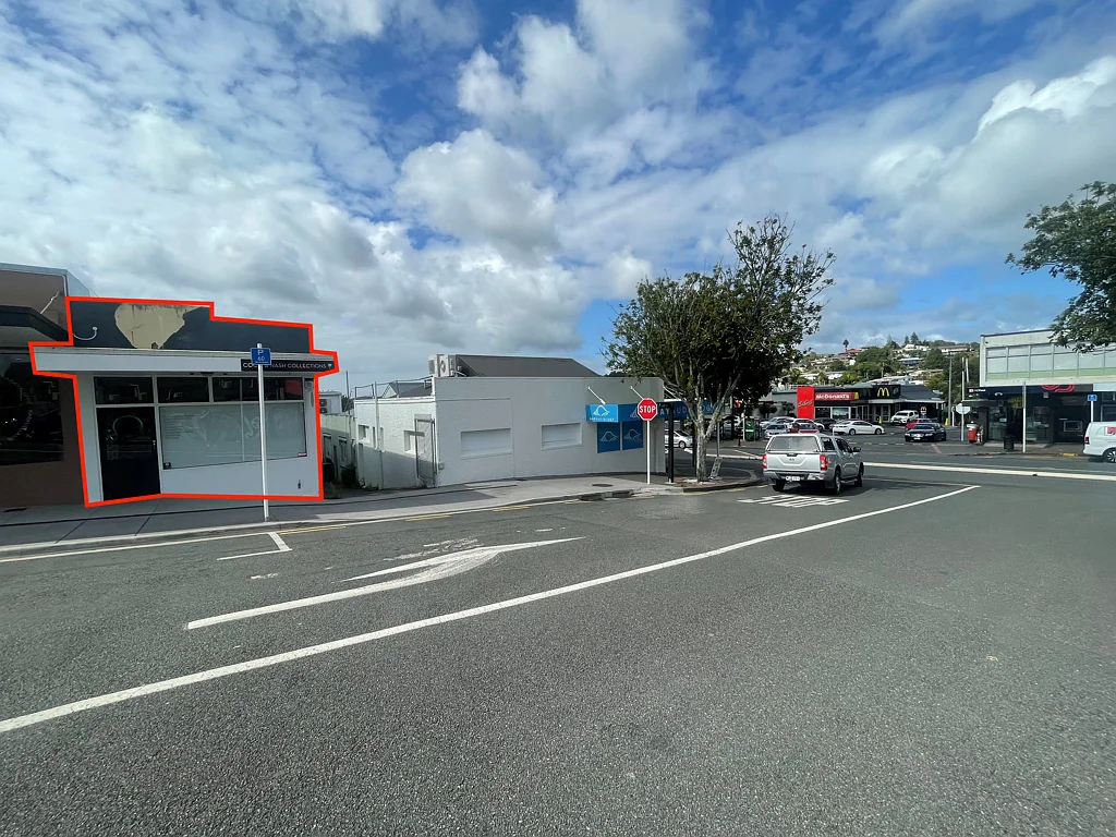 Kamo Move in ready Te Kamo commercial space