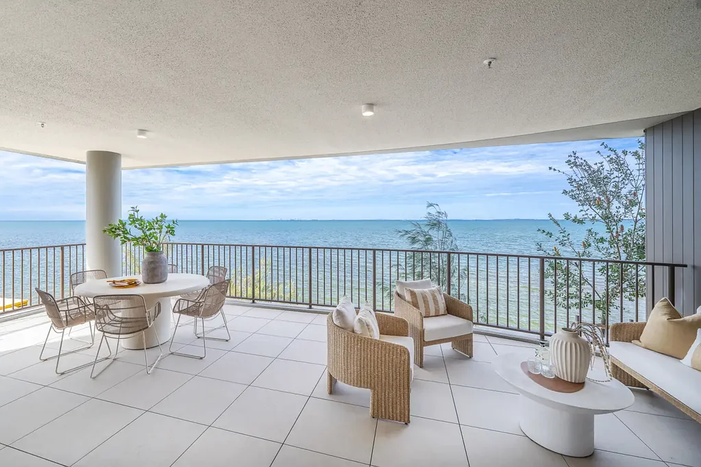 Woody Point 3 Bedroom A NEW BENCHMARK OF UNPRECEDENTED LUXURY ON THE BAY