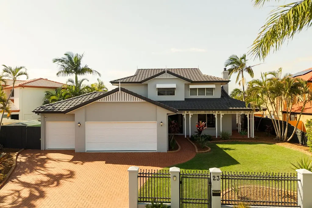 Ormiston 5침실 Spacious Modern Family Living with Resort-Style Pool in Ormiston