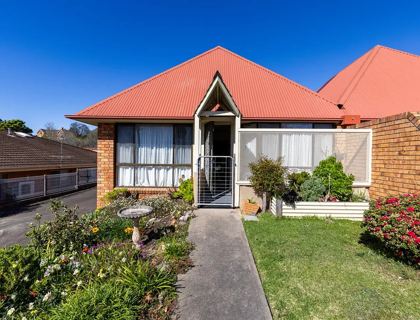 1/68 Upper Street, Bega, NSW 2550, 2房, 1浴, 排房