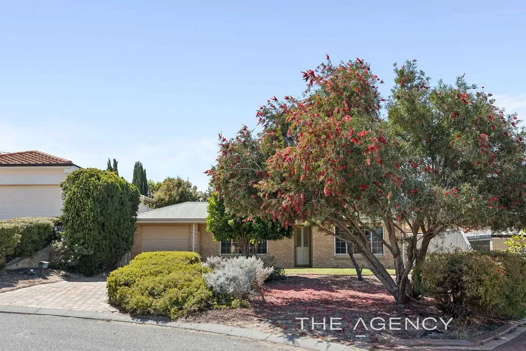 Padbury 3Kwarto Private family retreat in sought-after Hepburn Heights