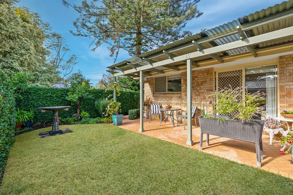 Umina Beach 3房  Rare Find! Immaculate Torrens Title Cottage.
