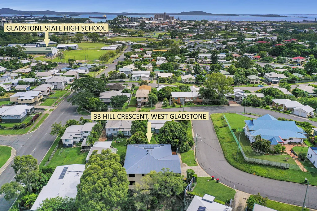 West Gladstone 5कमरा Large Executive Family Home Close to the CBD with Harbour Views!!