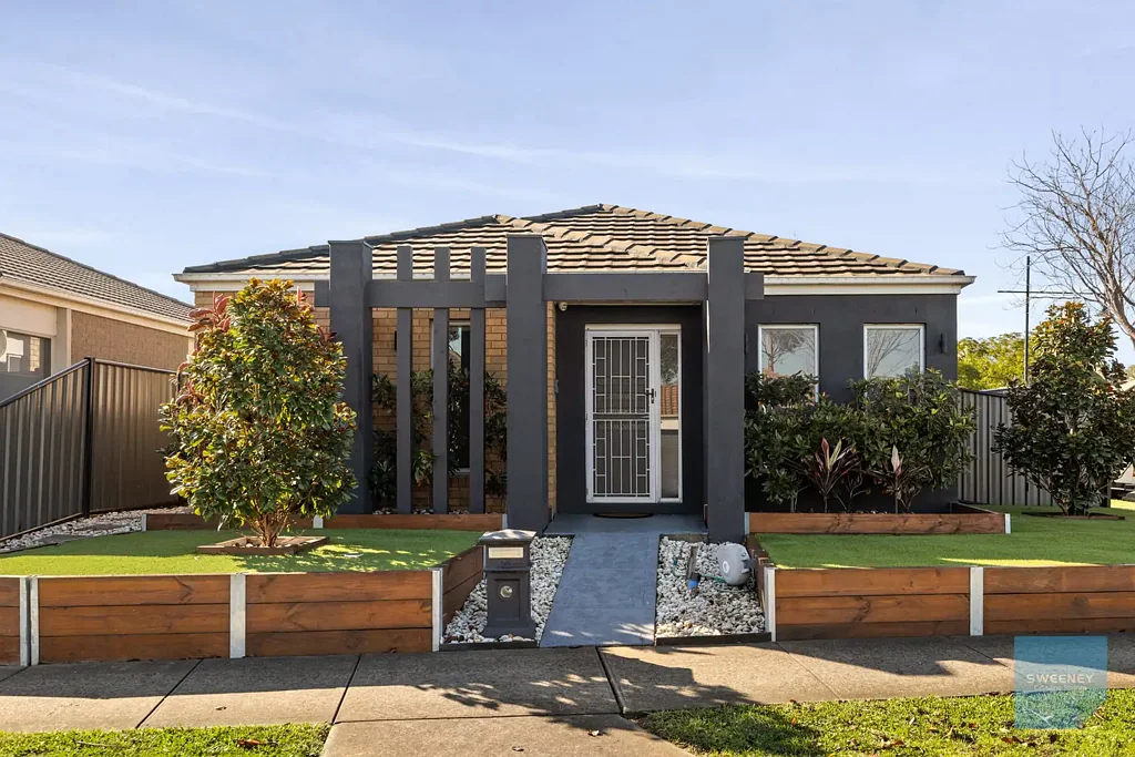 Derrimut 4Zimmer Family Favourite with Rare Side Access and Incredible Outdoor Living