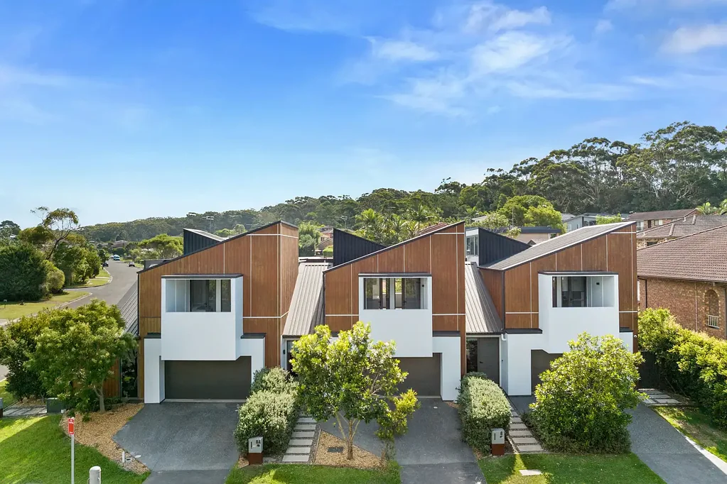 Shellharbour 3ਬੈੱਡਰੂਮ Beachside living close to school and village