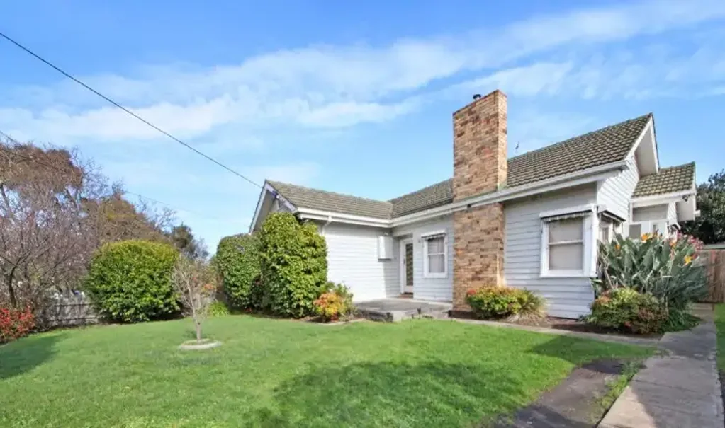 Classic Cottage Charm Meets Contemporary Convenience