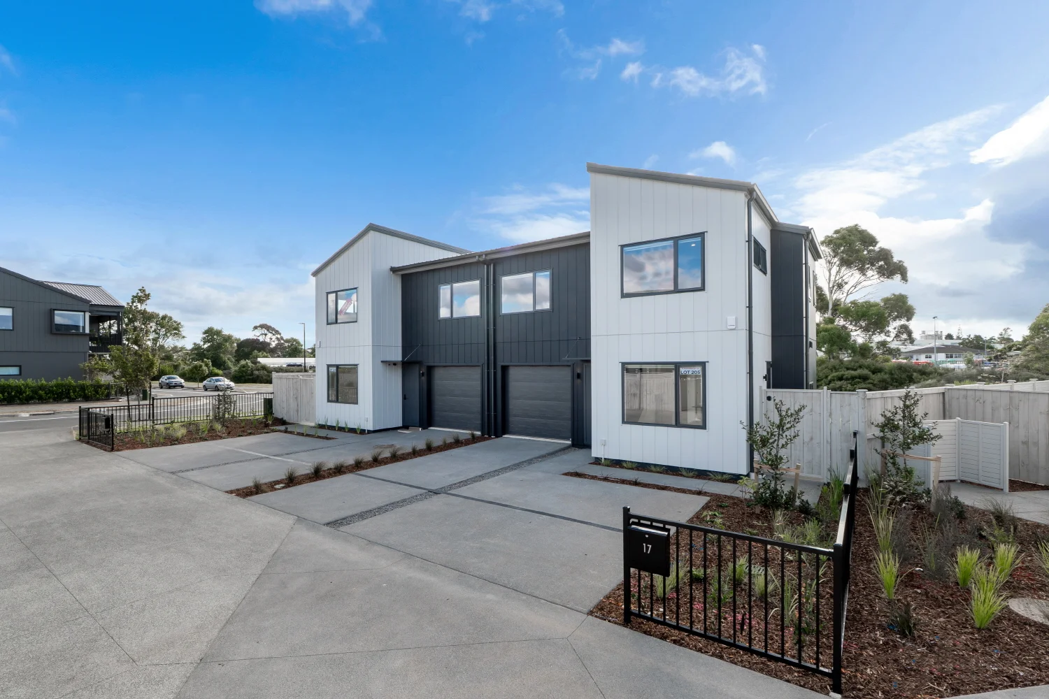 Takanini 4ห้องนอน Modern Family Living in the Heart of Waiata Shores
