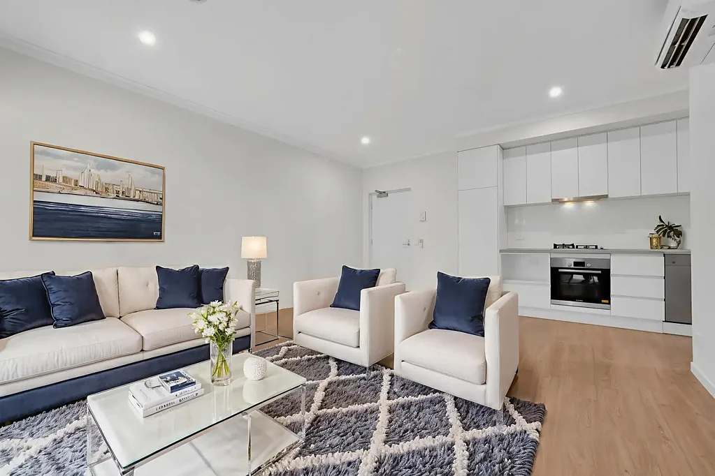 West End 1房  一套一居室公寓，物业费低廉  Immaculate 1 bedroom apartment with low body corporate fees