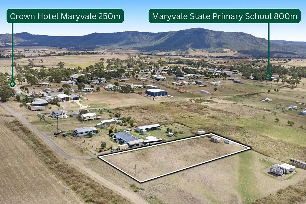 Maryvale 宁静乡村社区 3650平米宽地 美丽山景 地势平坦 步行至Pub学校公园 Build your dream home in scenic Maryvale!