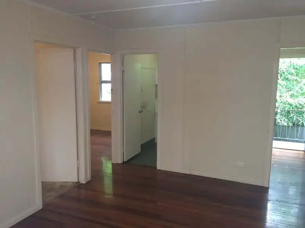 BEST VALUE 2 Bedroom Flat!