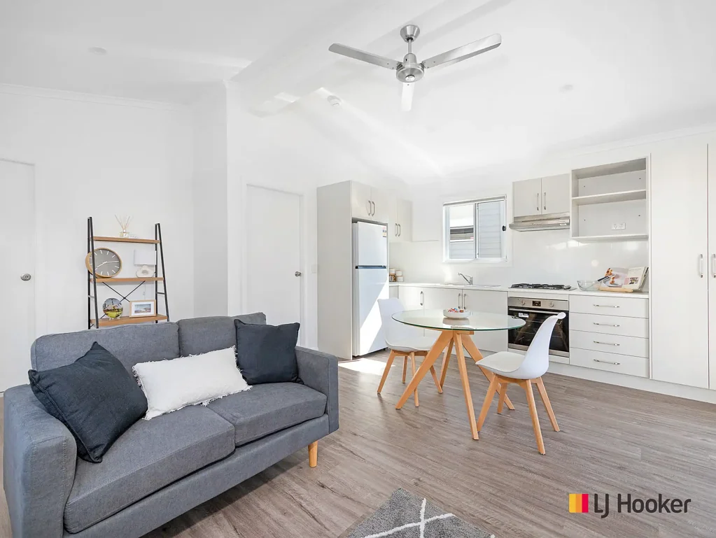 Batemans Bay 1침실 Permanent Living for over 55�s Brand New, Pet Friendly central Batemans Bay Loca